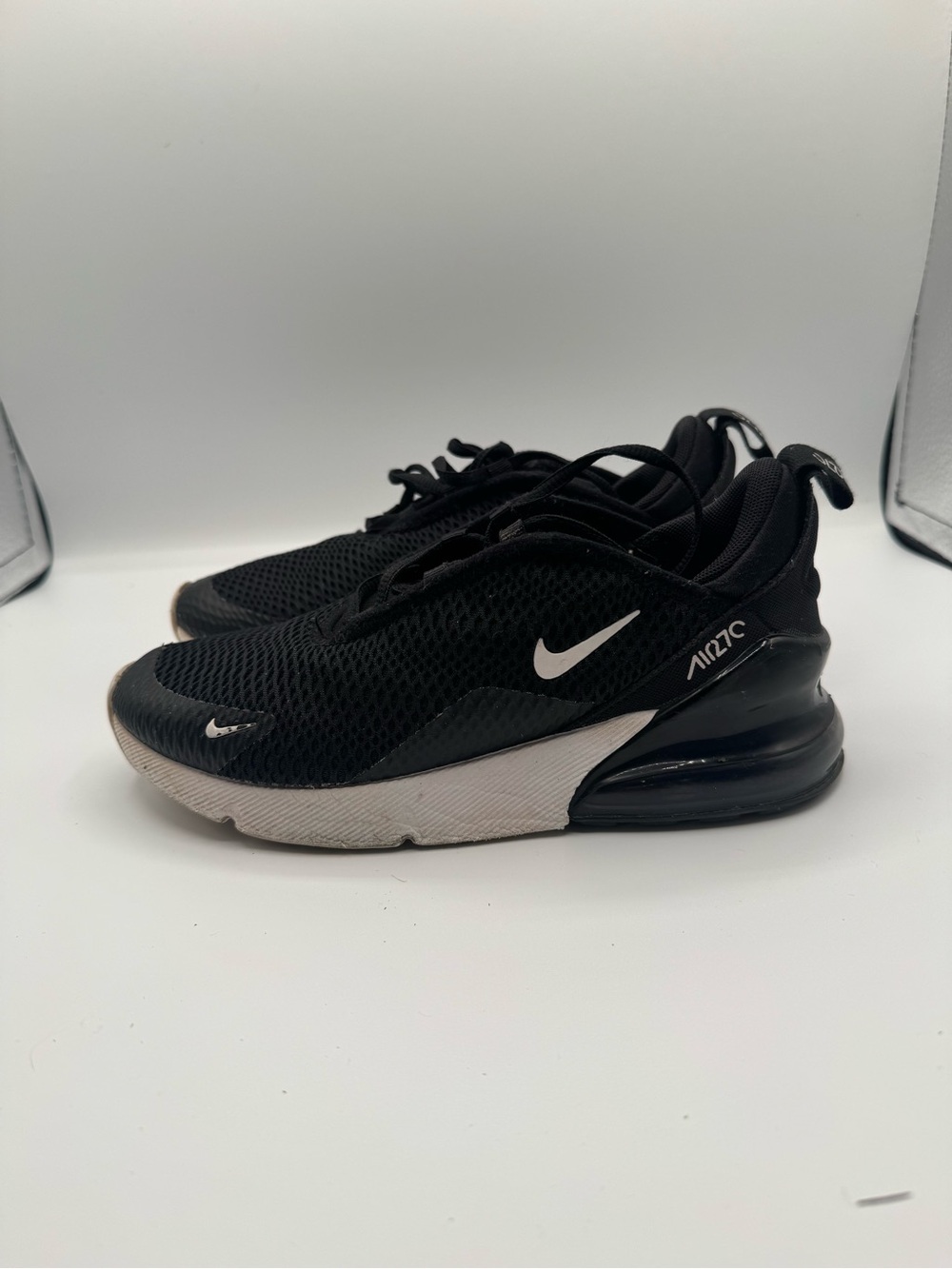 Nike Kids Black and White Air Max 270 Sneakers